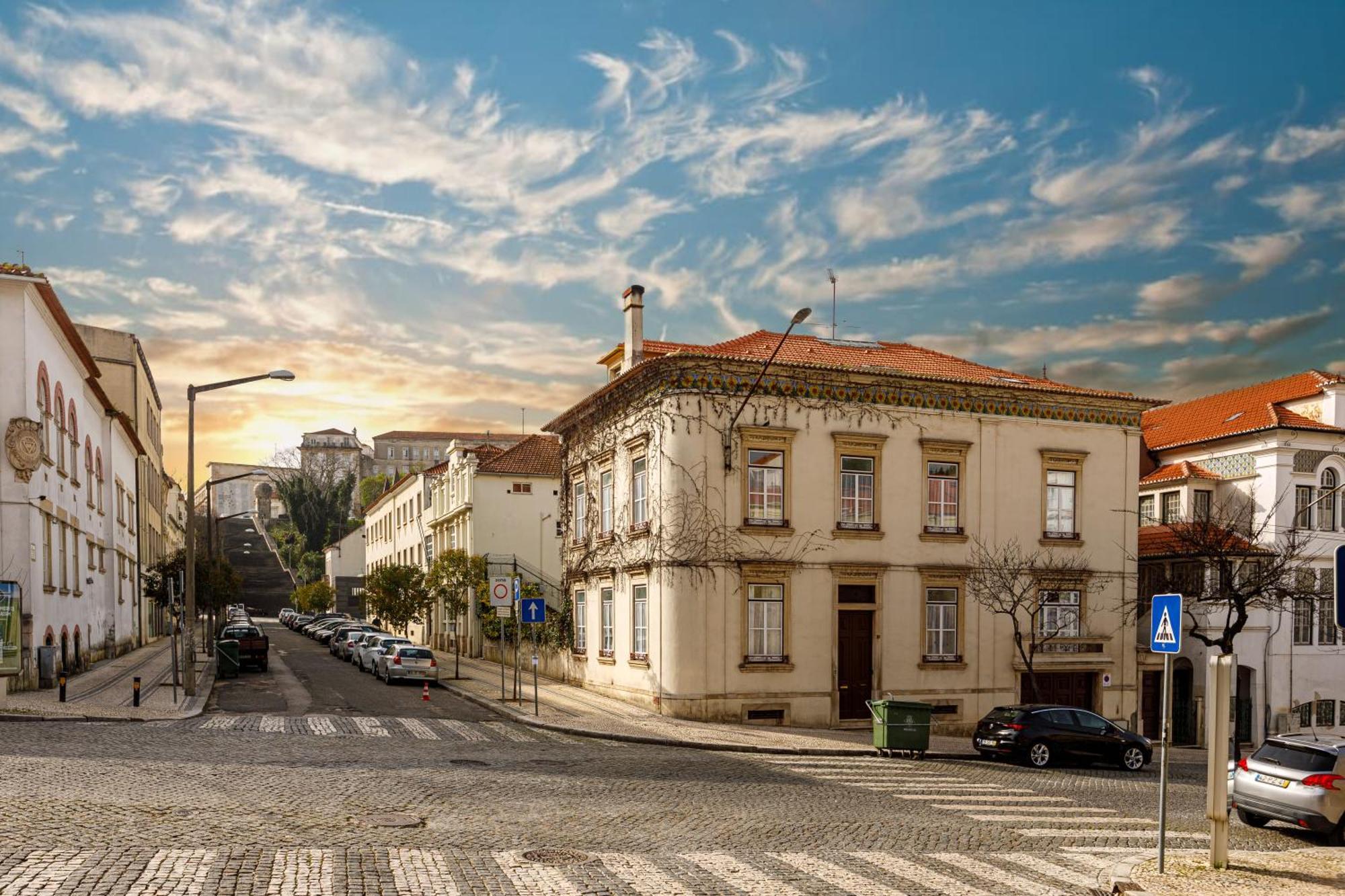 Sky Accommodations Coimbra Eksteriør billede